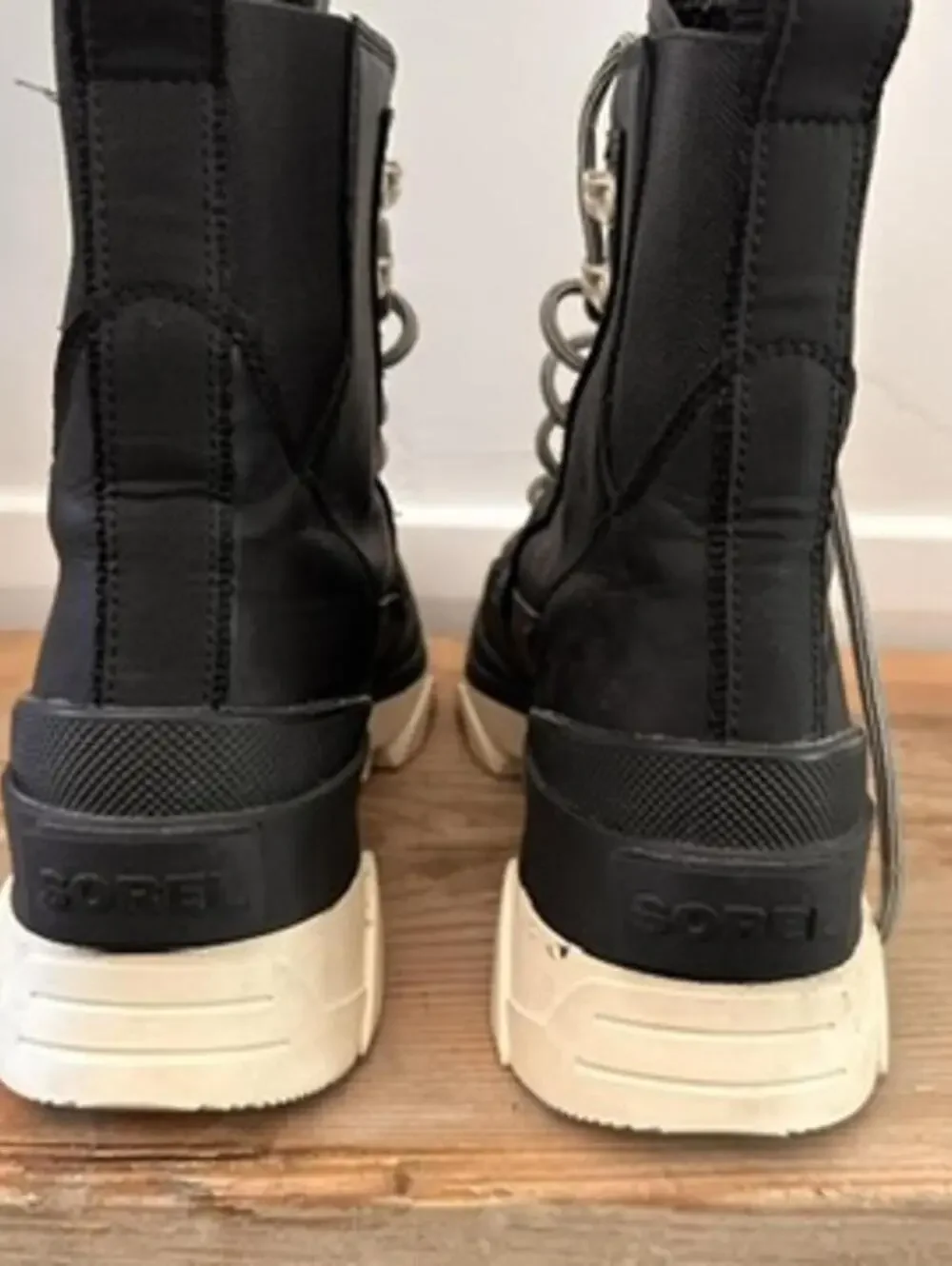 Sorel Brex Lace Waterproof Booties Size 8‎ Black Chalk